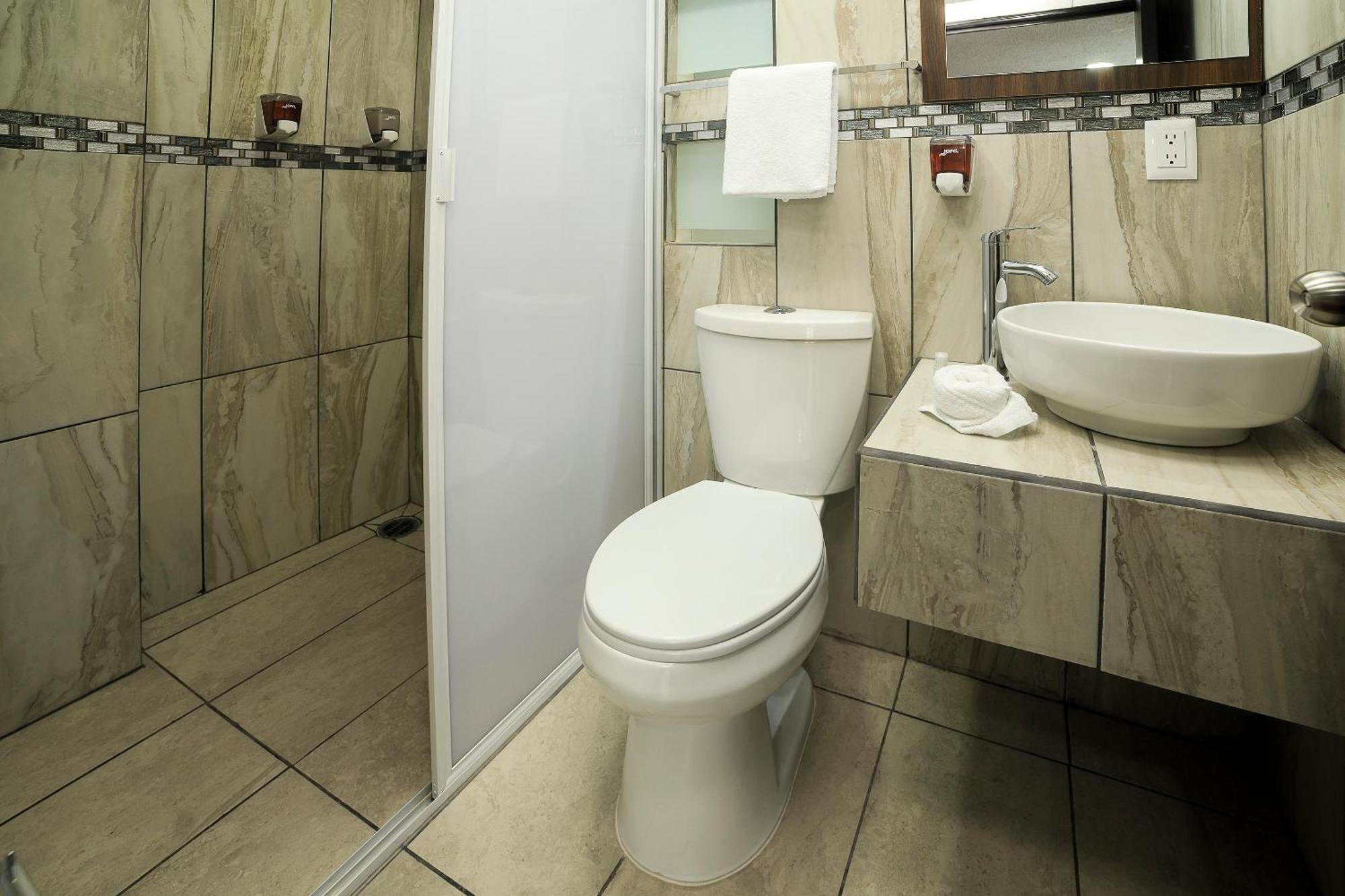 Capital O Hotel Boutique Las Torres Tlaxcala ภายนอก รูปภาพ