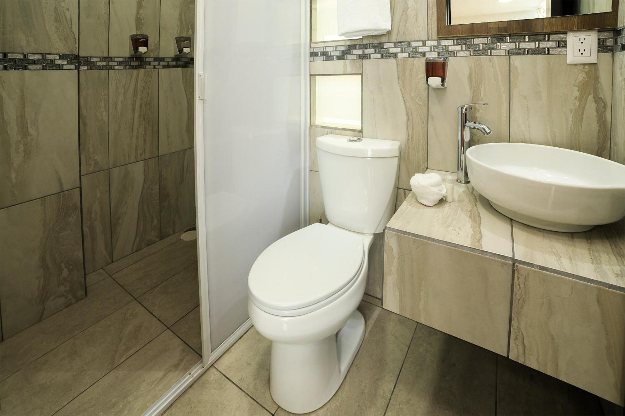 Capital O Hotel Boutique Las Torres Tlaxcala ภายนอก รูปภาพ